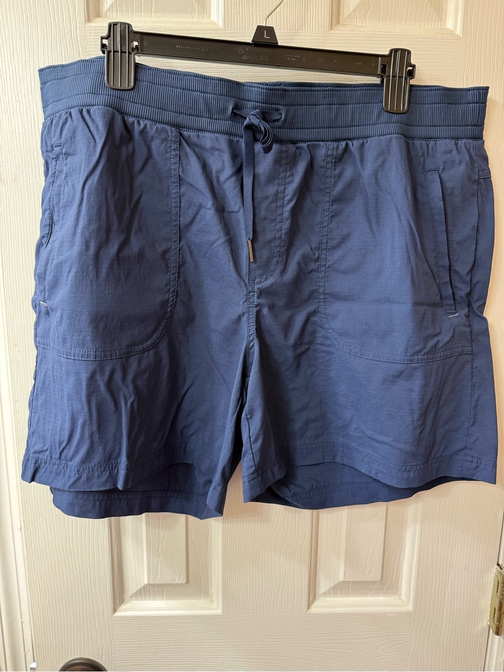 L.L. Bean Women’s Navy Blue Camp Vista Drawstring Shorts New Without Tags